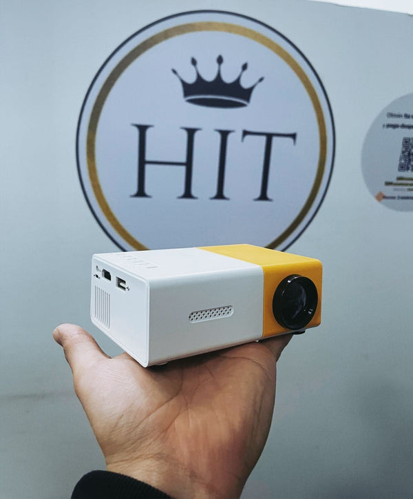 Mini Proyector Led Portatil Yg300